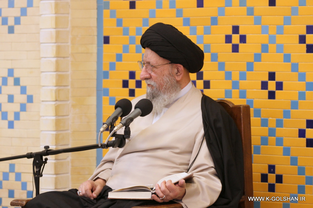 تفسیر قرآن کریم توسط حضرت آیت الله سیدکاظم نورمفیدی نماینده ولی فقیه در استان گلستان و امام جمعه گرگان همه روزه در ایام ماه مبارک رمضان بعداز اقامه نماز جماعت ظهر و عصر در مسجد جامع گلشن گرگان برگزار شد.